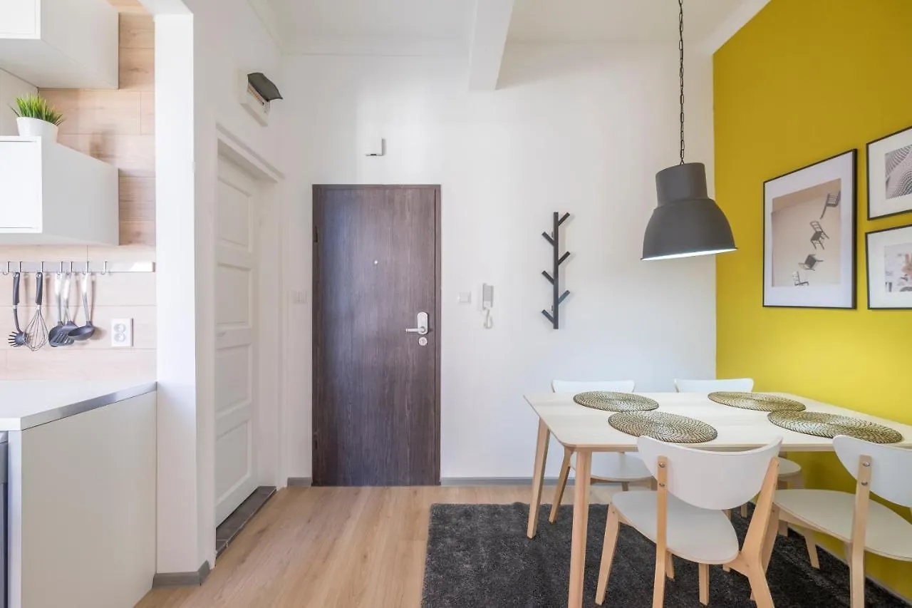 Bluewaveplace - Contemporary Home In Center Of Sofía